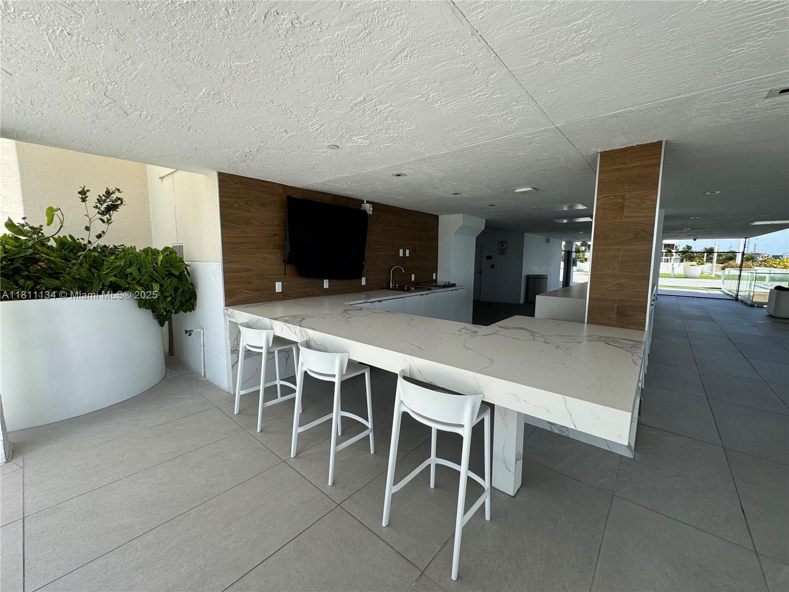 770 Claughton Island Dr #506, Miami FL 33131