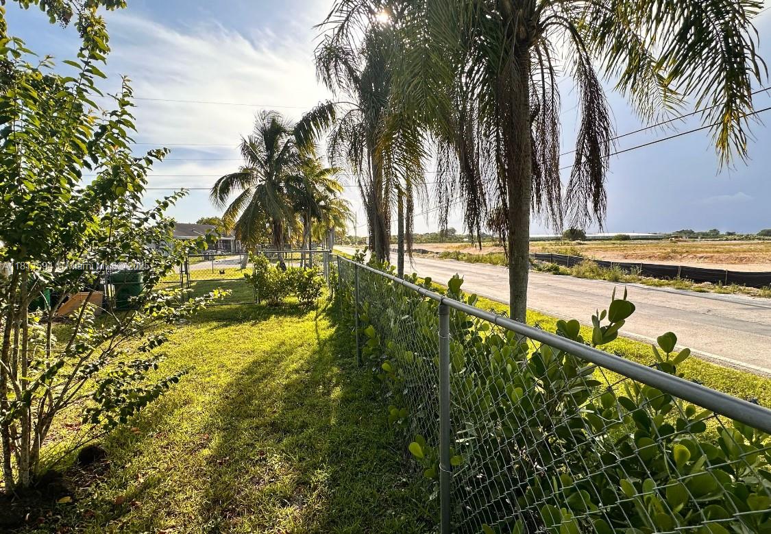 19348 SW 304th St, Homestead, Florida image 5