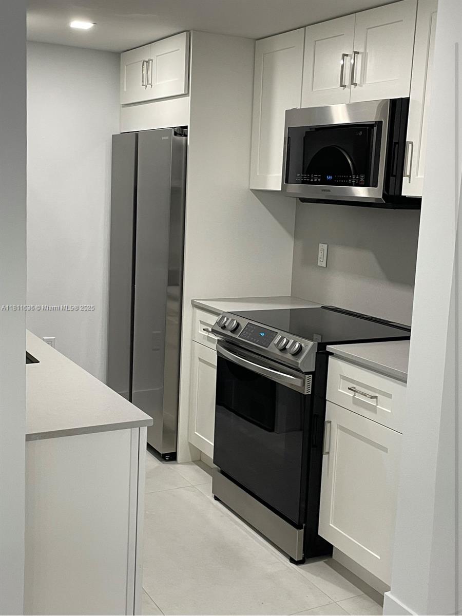 Property photo # 9