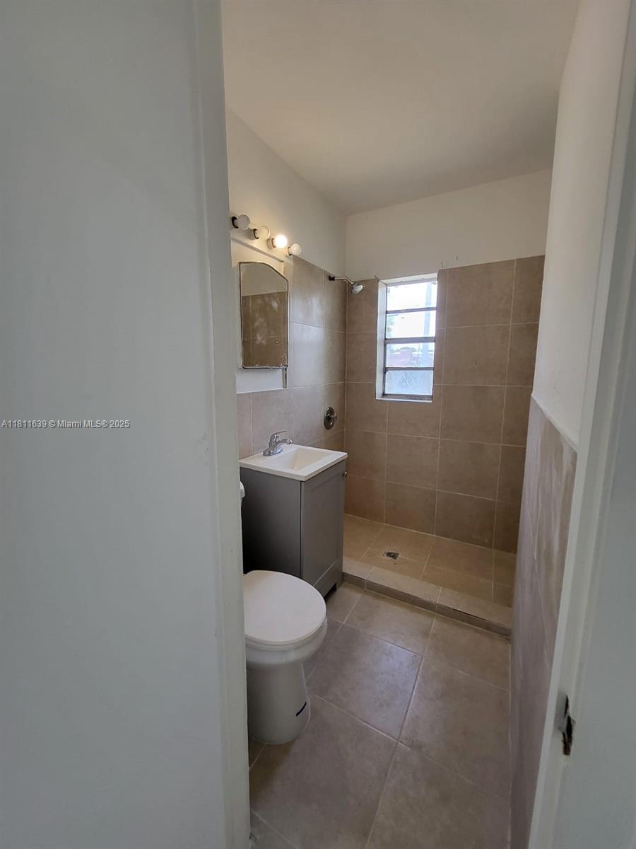 640 - 642 NW 77th St, Miami, Florida image 11