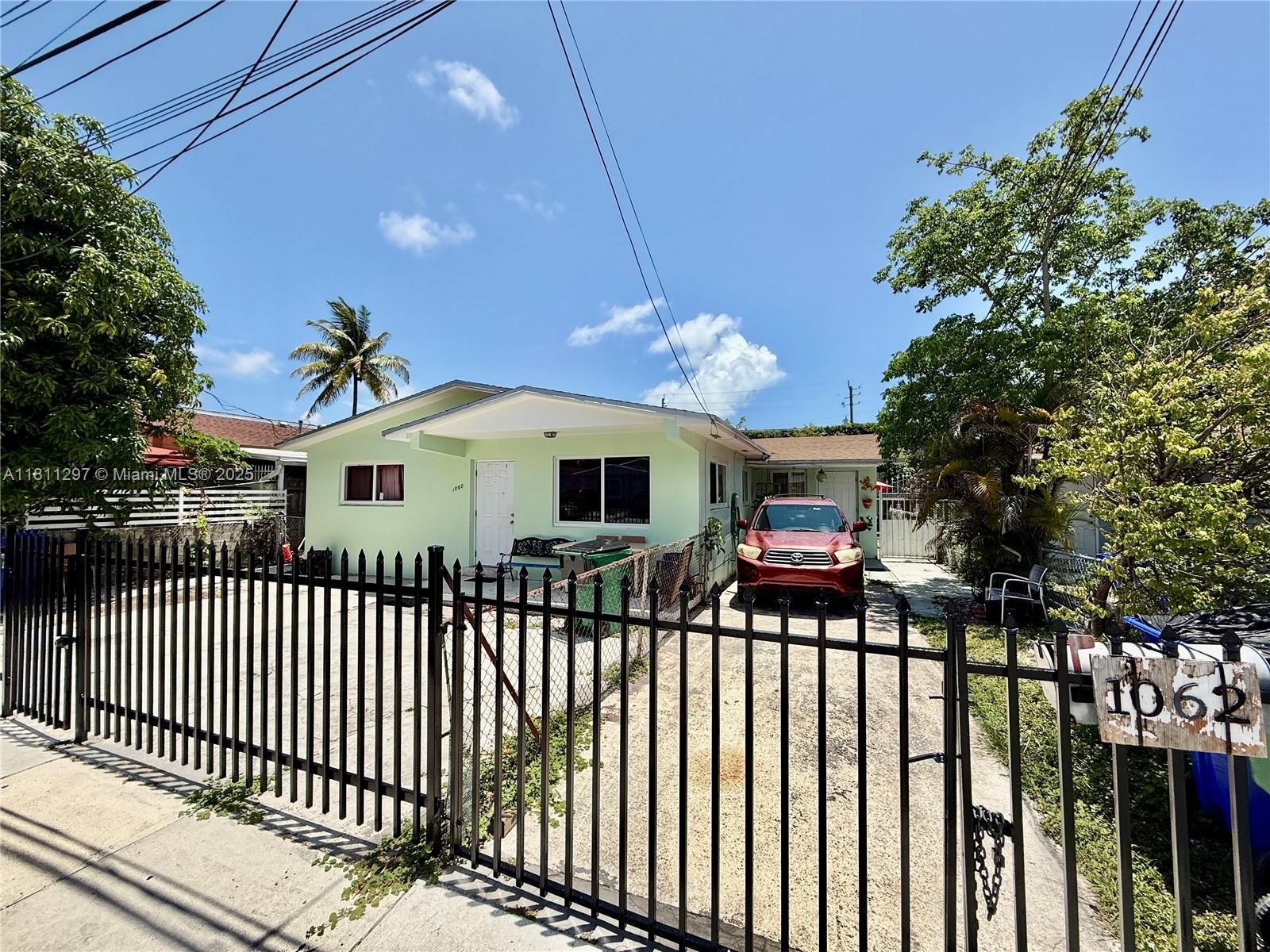 1060 NW 24th St, Miami, Florida image 29