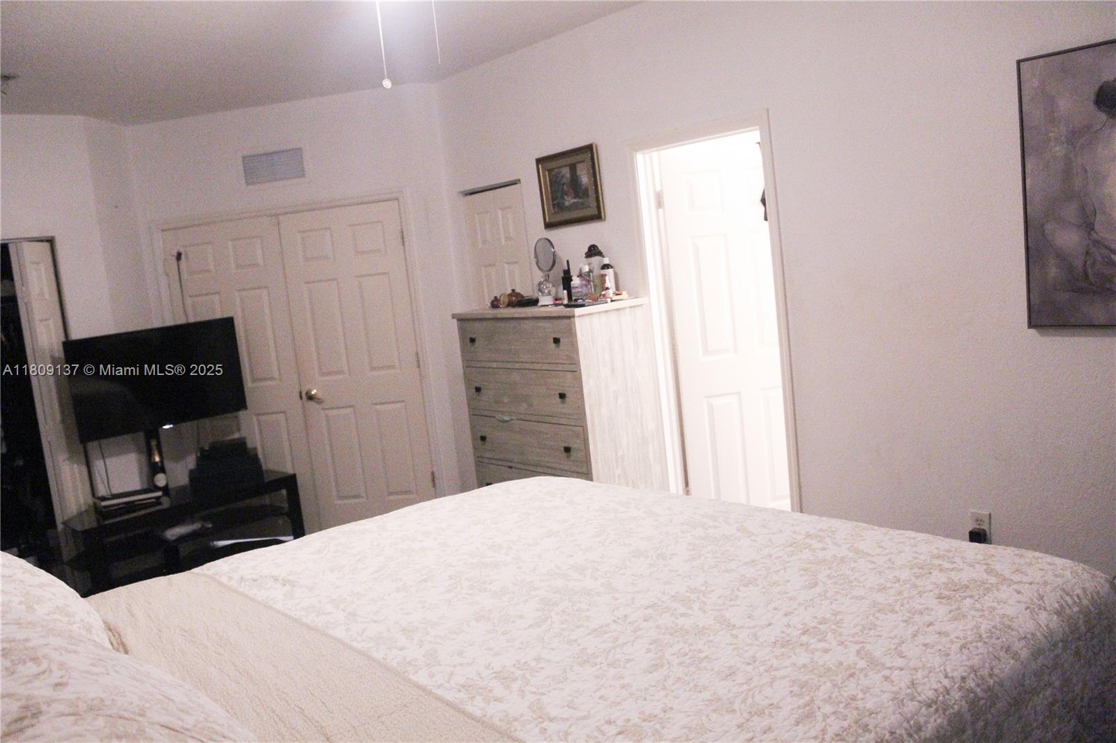 3674 NW 29th Ct, Lauderdale Lakes, Florida image 13