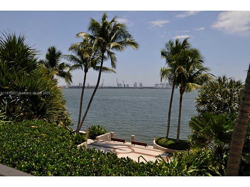 520 Brickell Key Dr #A811, Miami, Florida image 45
