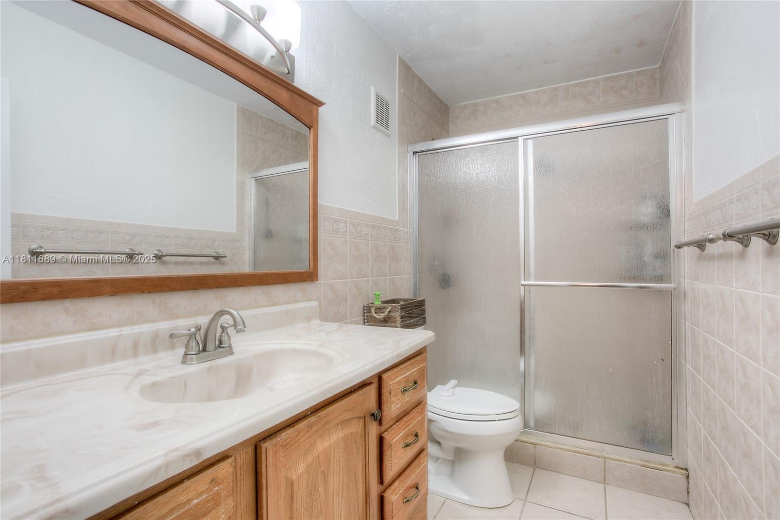 834 W 80th Pl, Hialeah, Florida image 11