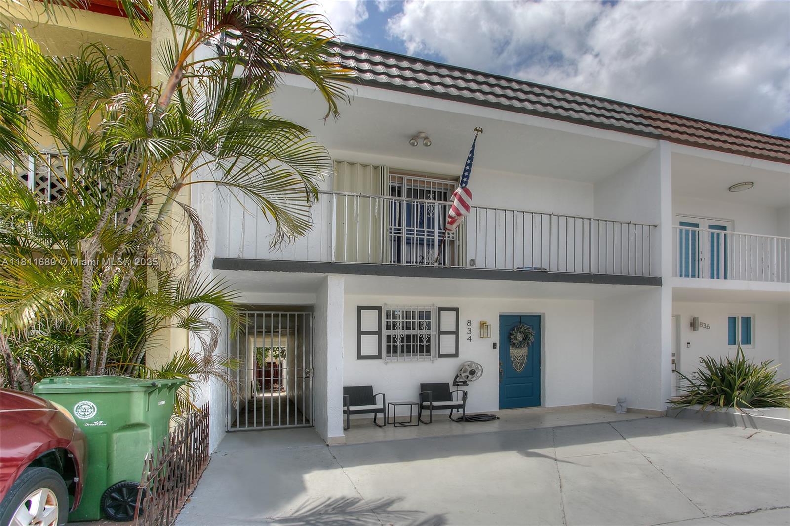 834 W 80th Pl, Hialeah, Florida image 2