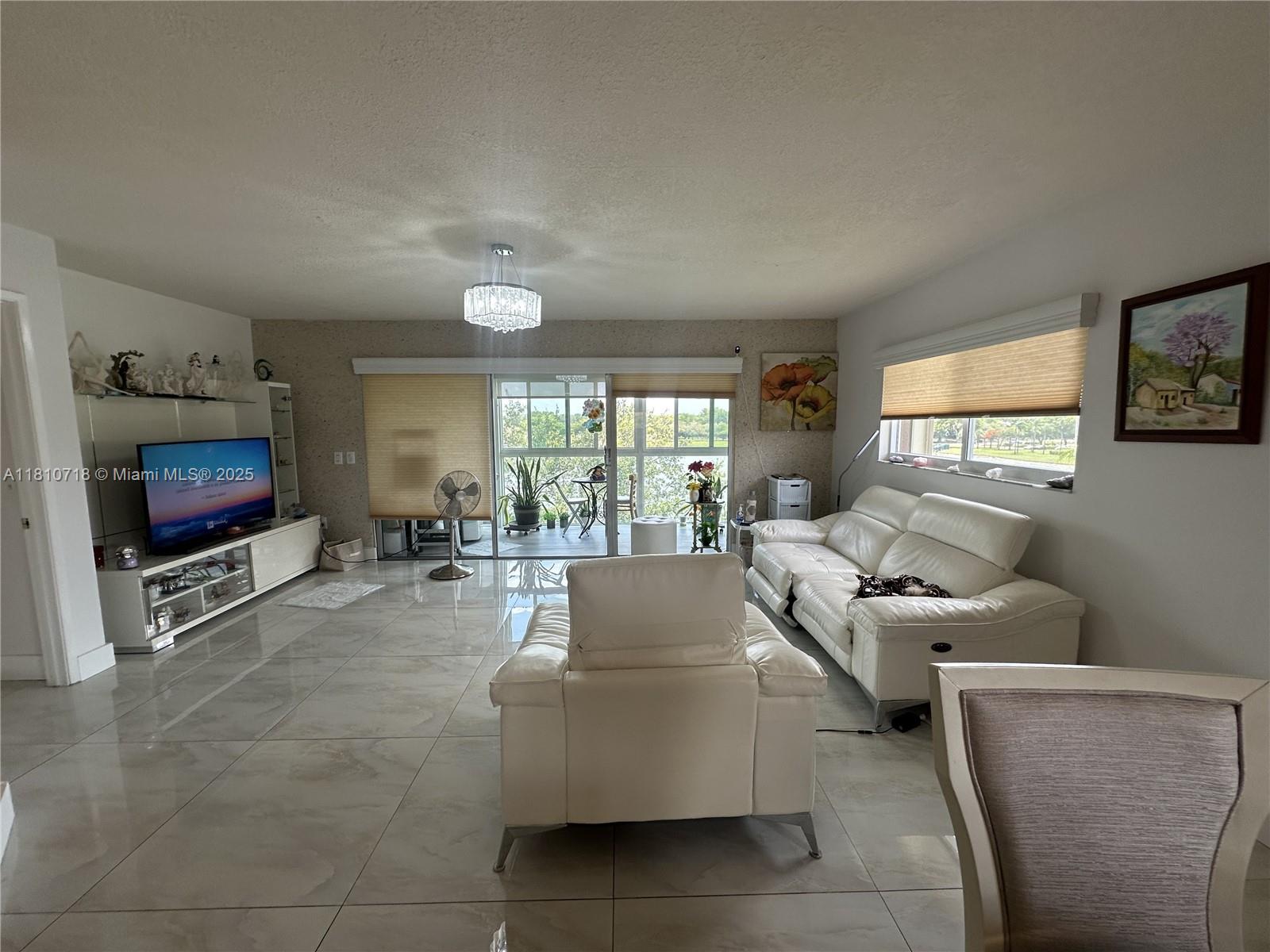 13700 SW 14th St #412D, Pembroke Pines, Florida image 5