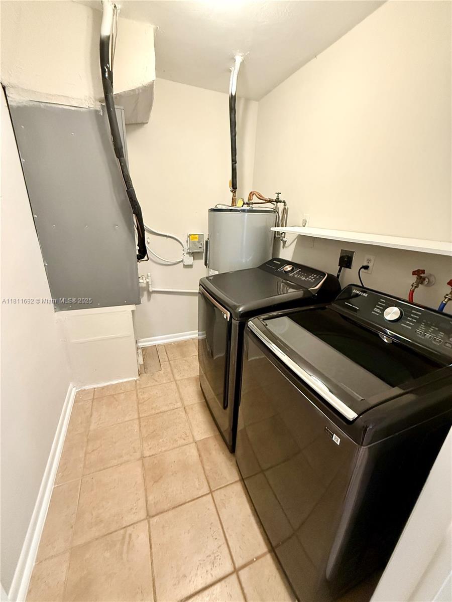206 SE 3rd Pl, Dania Beach, Florida image 18