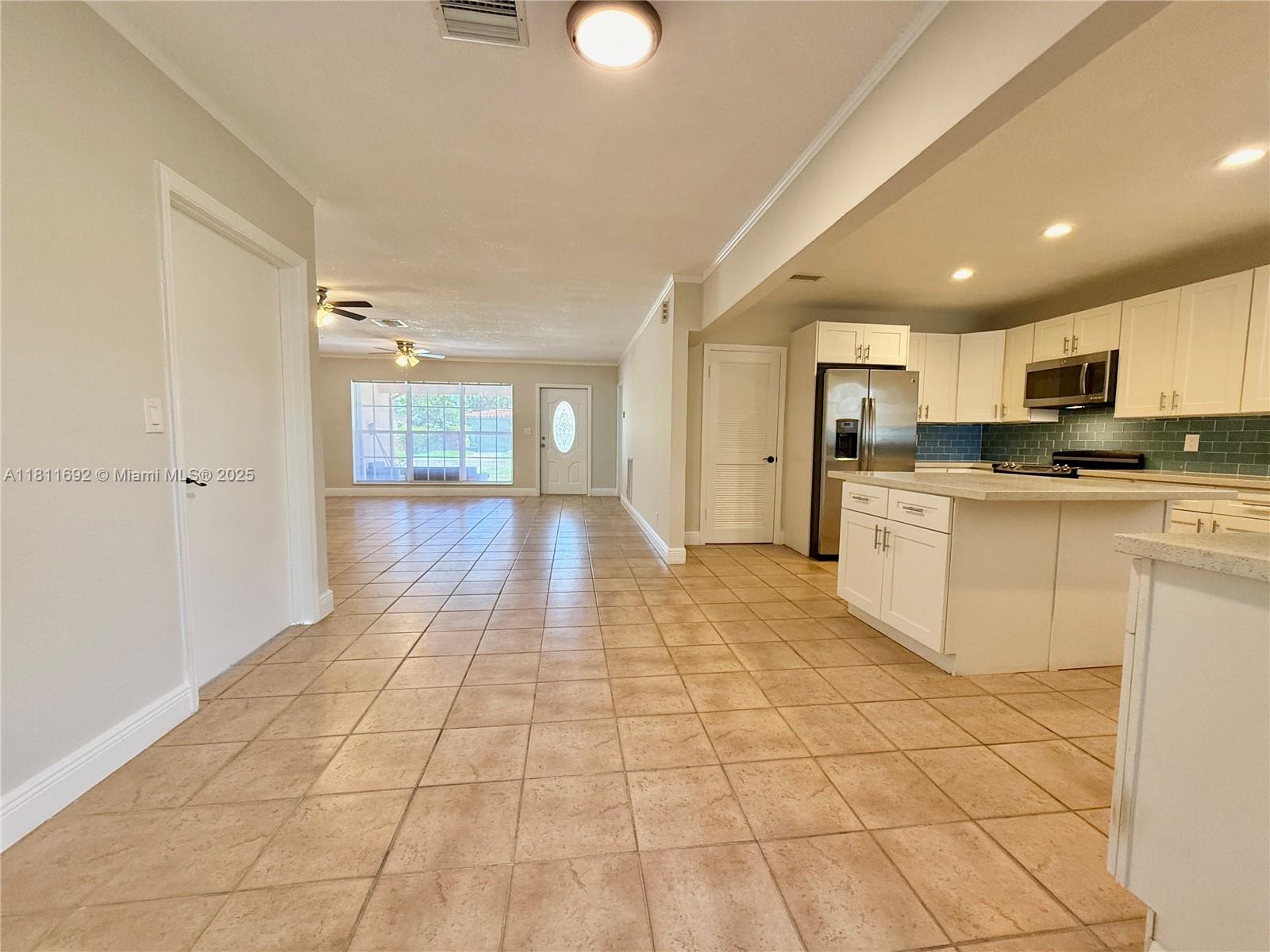 206 SE 3rd Pl, Dania Beach, Florida image 21