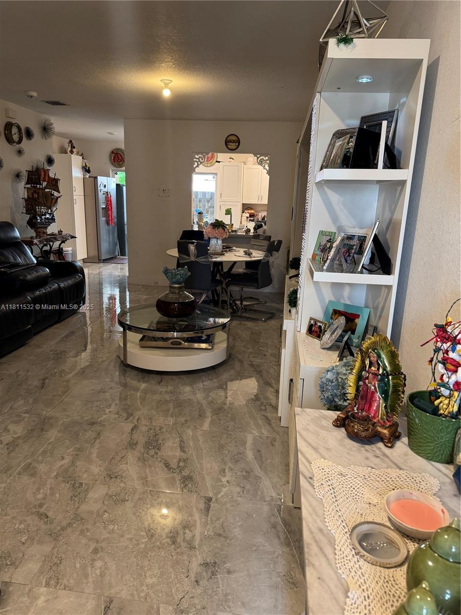 495 NE 5th Way, Florida City, Florida image 6