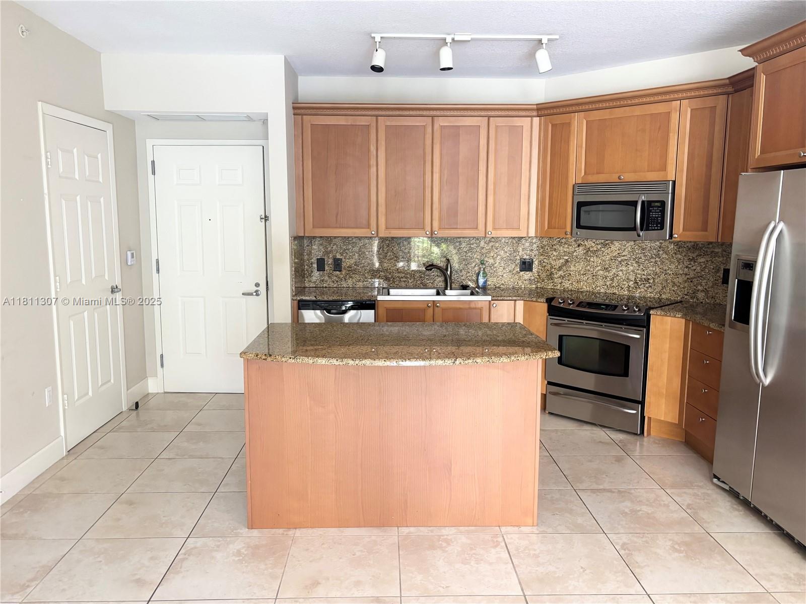 55 Merrick Way #609, Coral Gables FL 33134