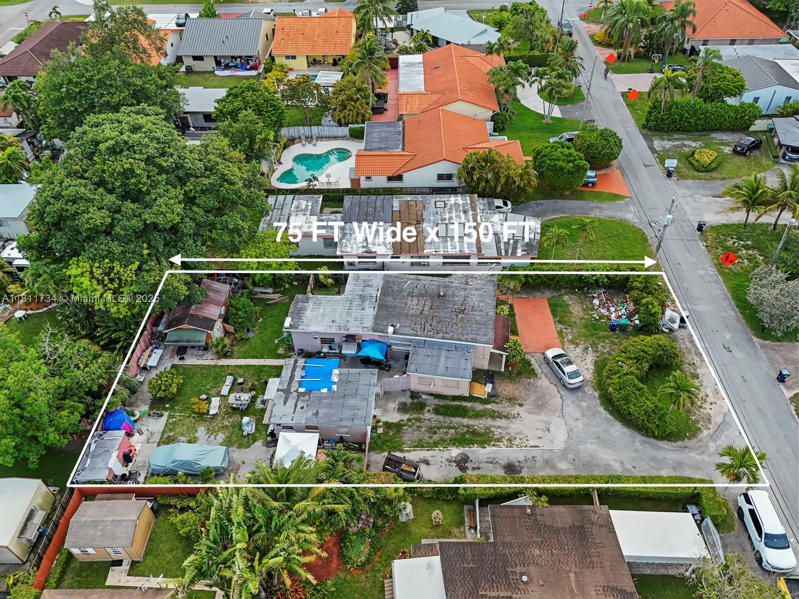 6242 SW 28th St, Miami, Florida image 2
