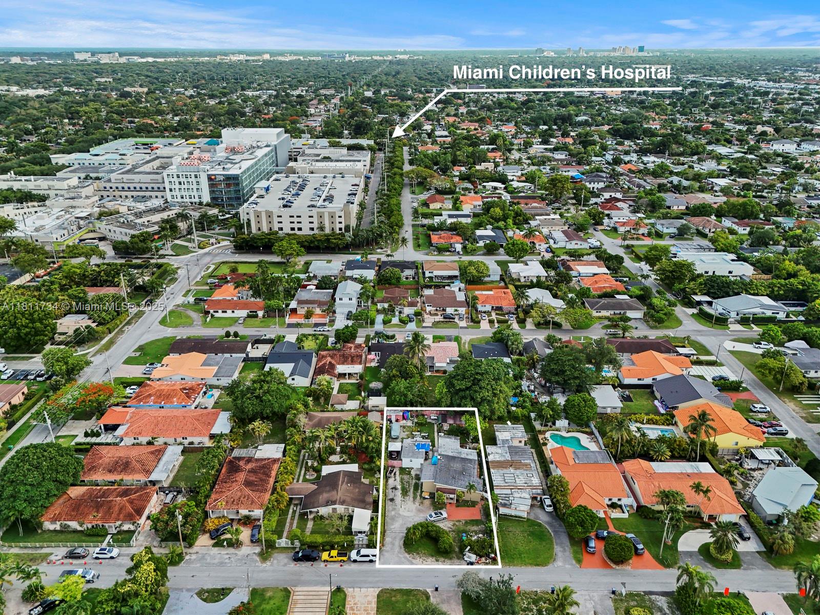 6242 SW 28th St, Miami, Florida image 4