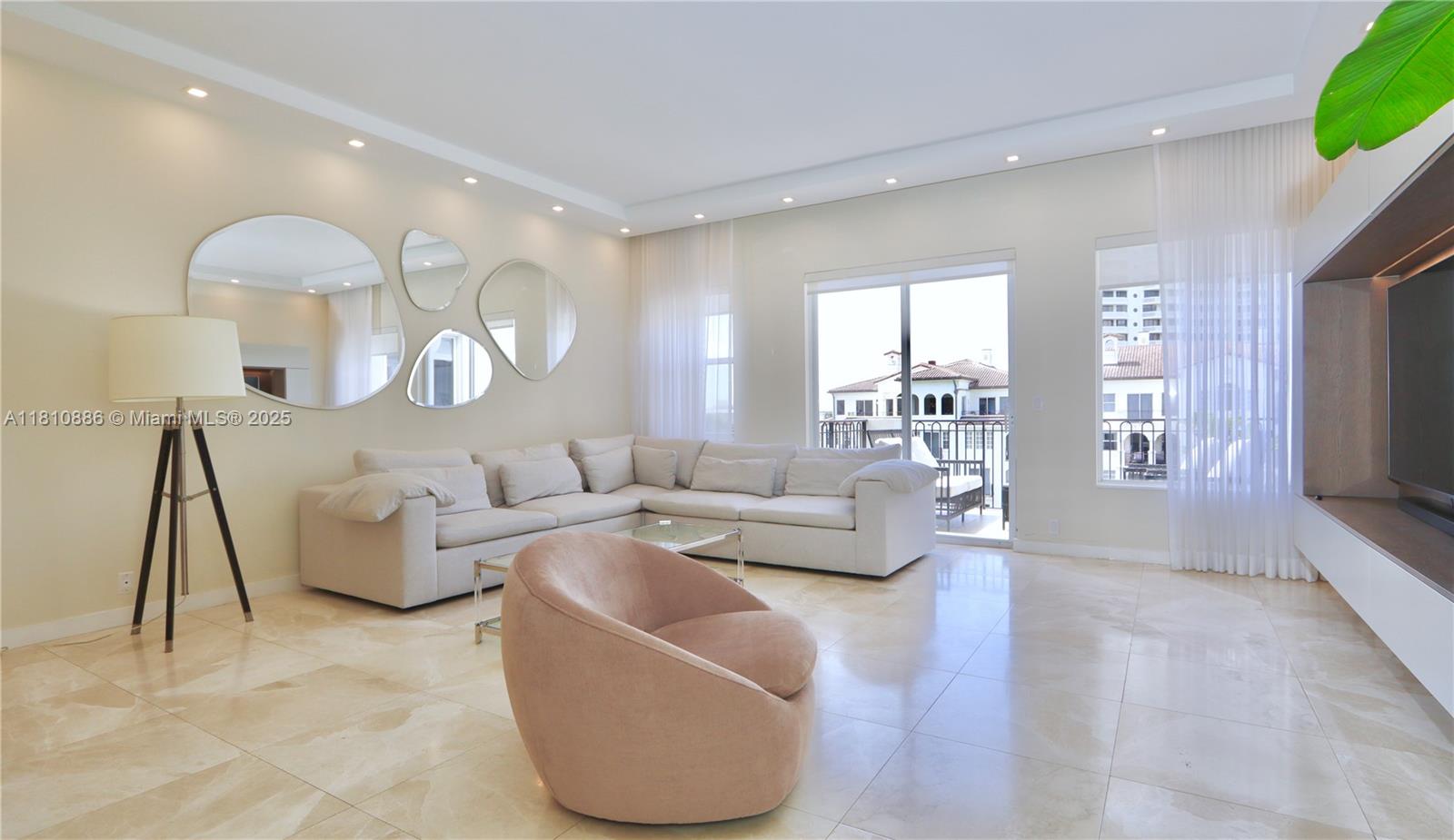 Property photo # 8