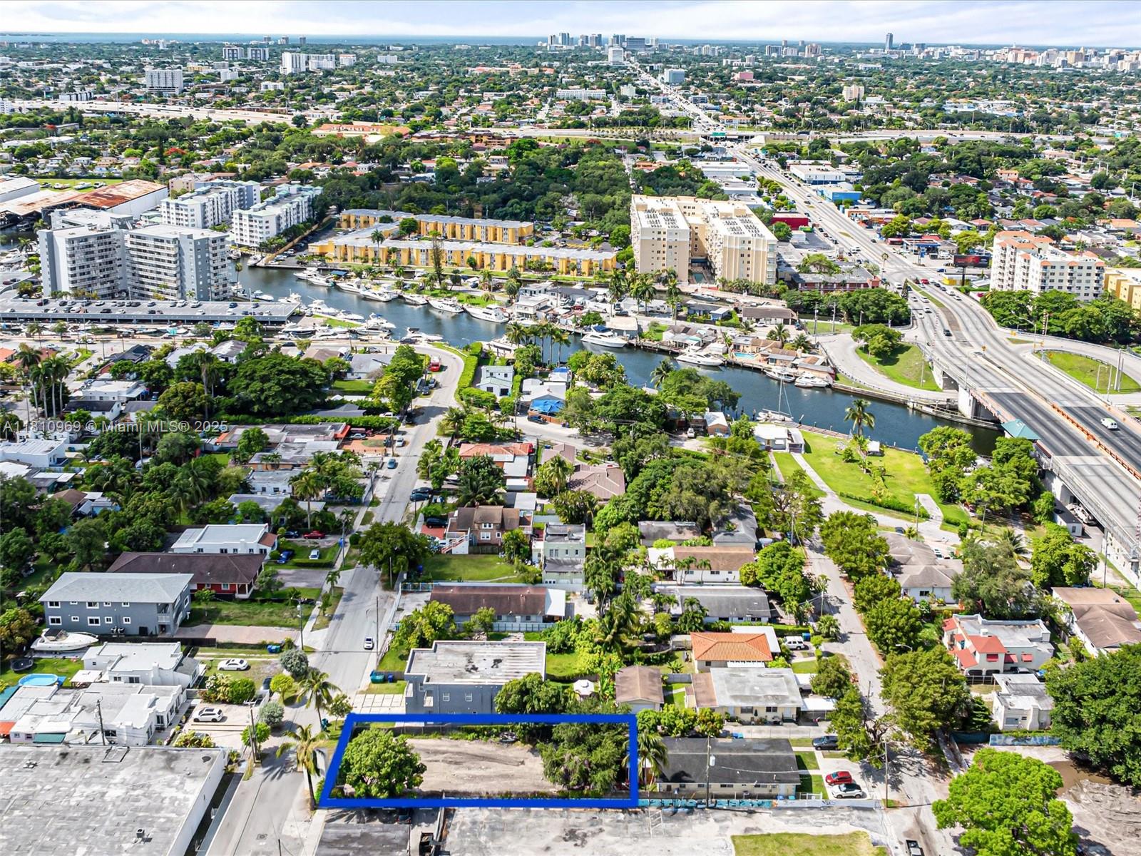 1976 NW 25th Ave, Miami, Florida image 11