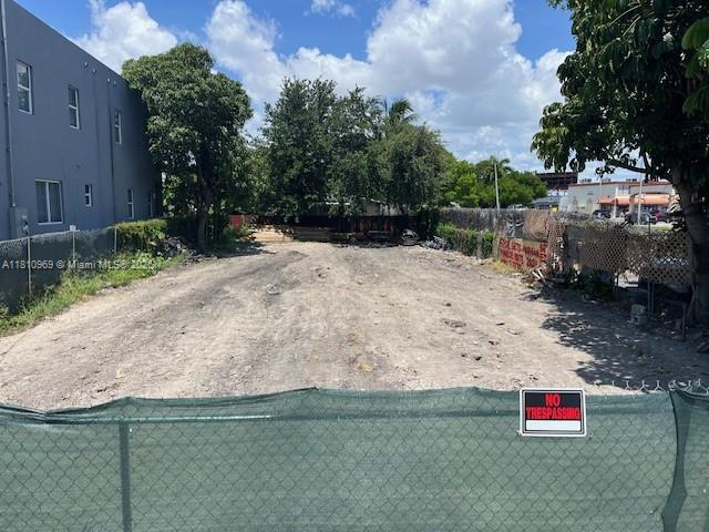 1976 NW 25th Ave, Miami, Florida image 2