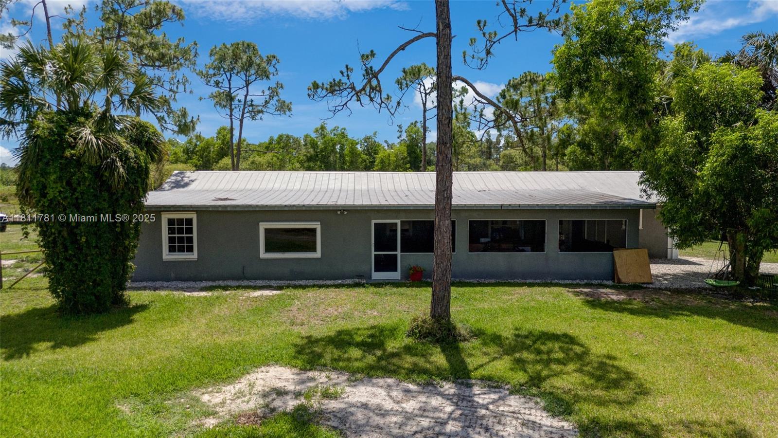 40691 Suzan Dr, Punta Gorda, Florida image 3