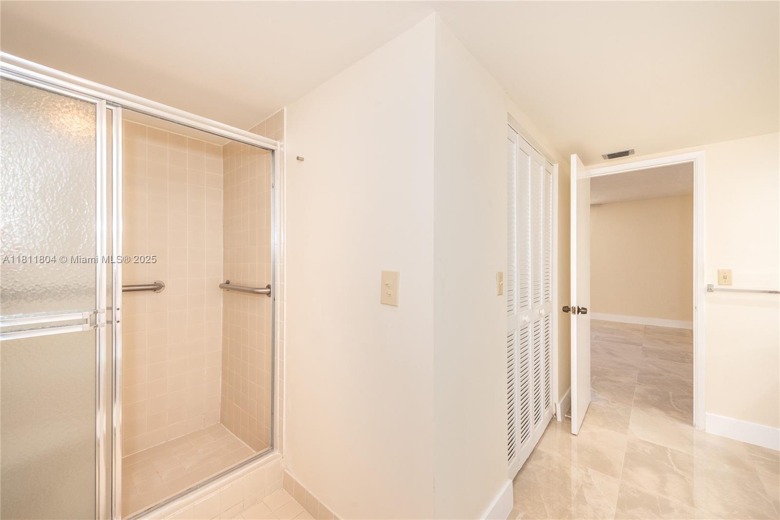 600 Biltmore Way #1014, Coral Gables FL 33134
