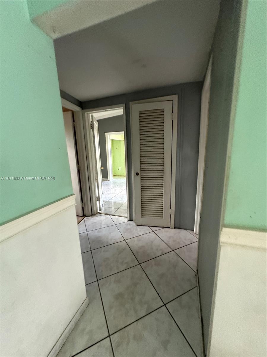 315 W 44th St, Hialeah, Florida image 15