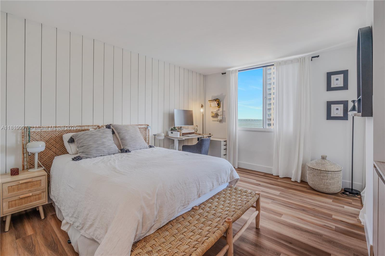 Property photo # 8