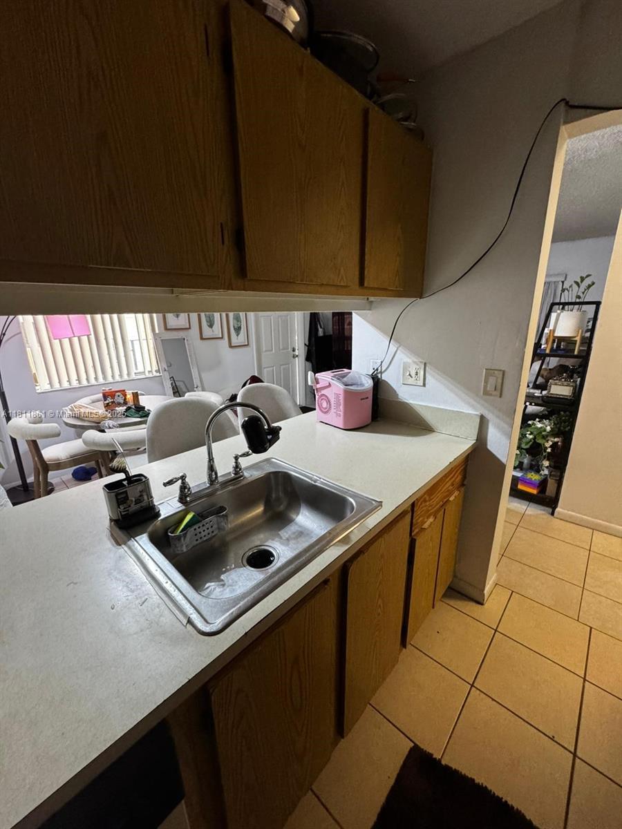 6023 10th Ave N #215, Green Acres, Florida image 18