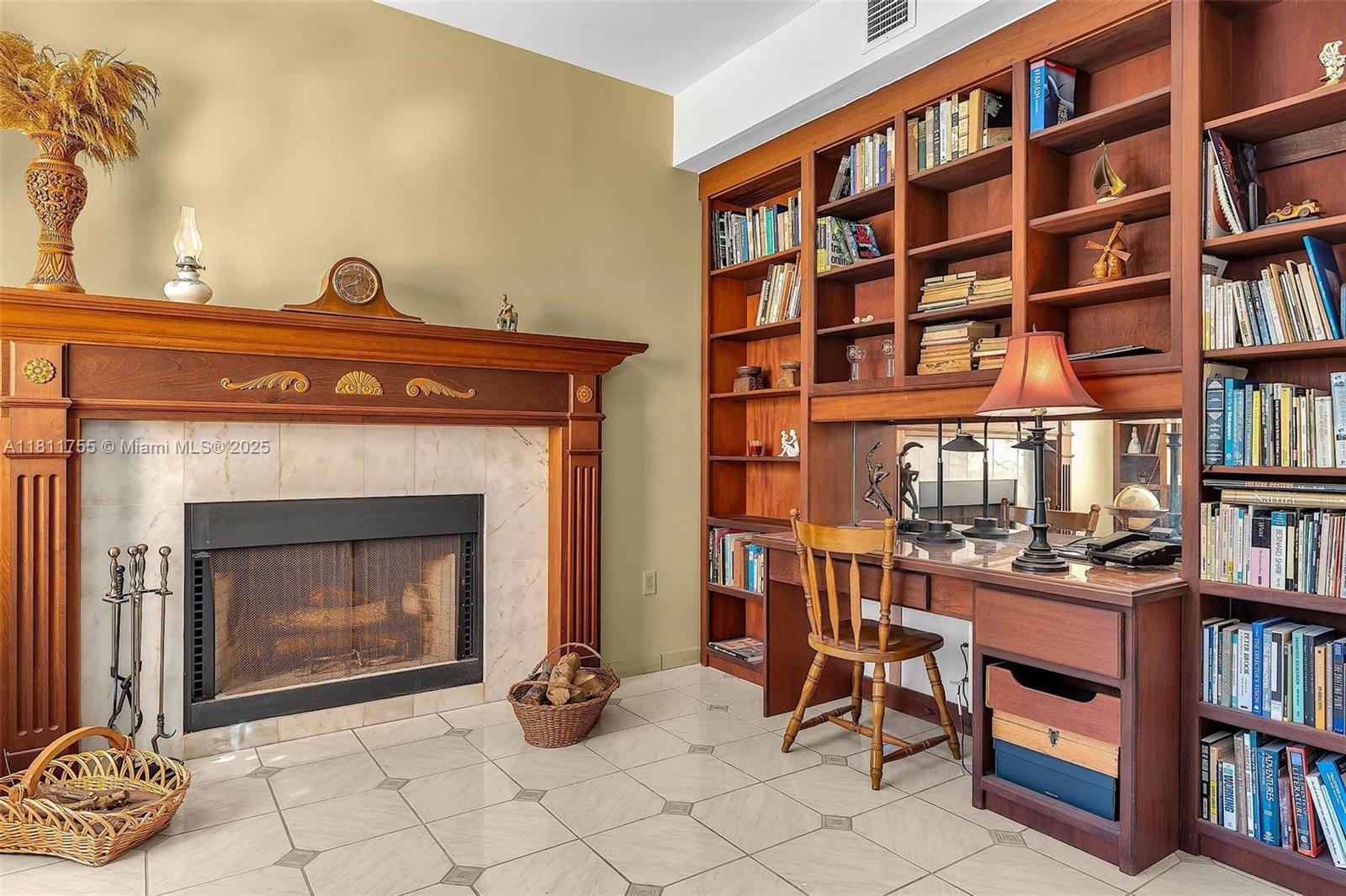 5309 Alton Rd, Miami Beach, Florida image 18