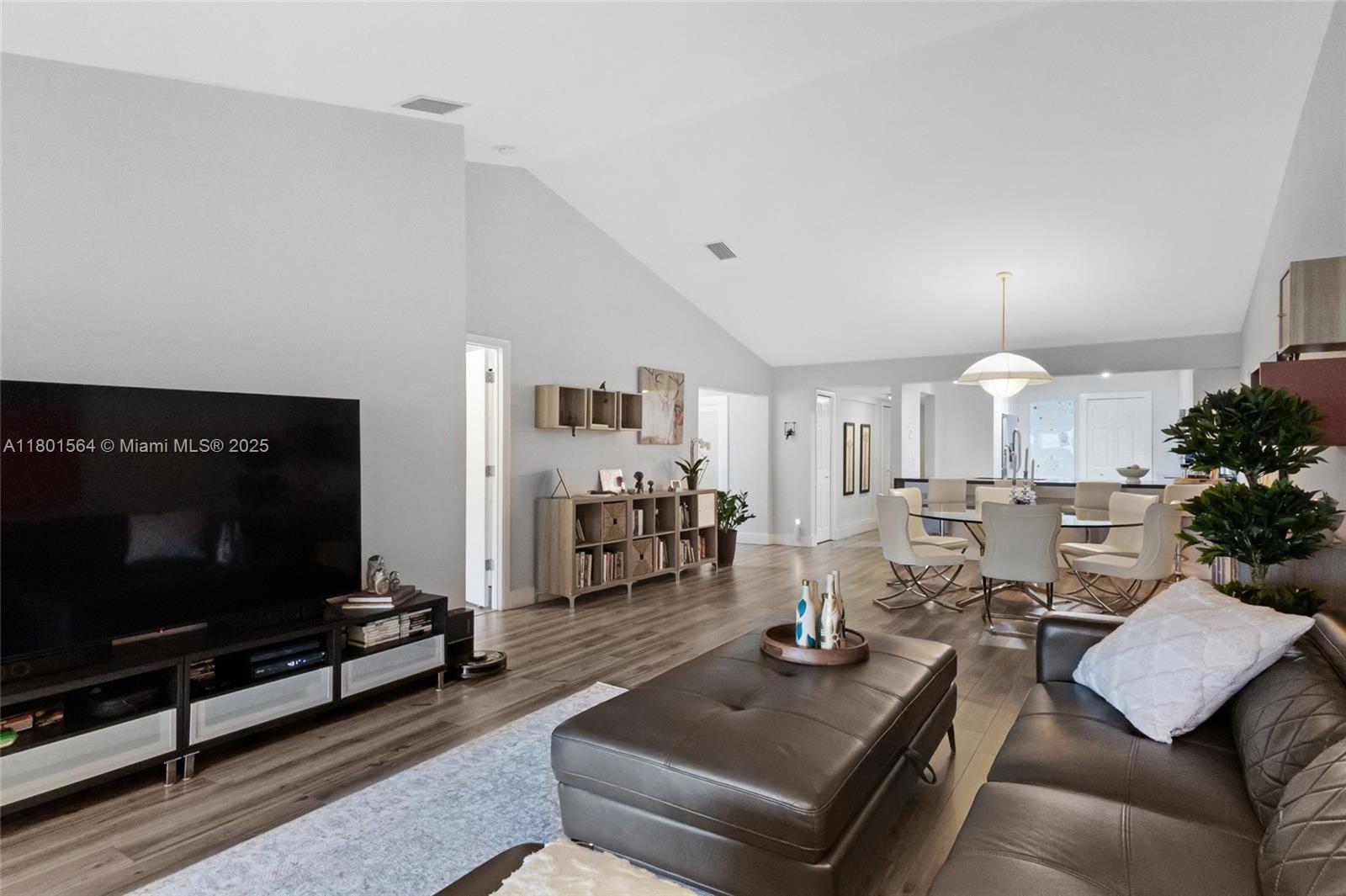 Residential, Weston, Florida image 1