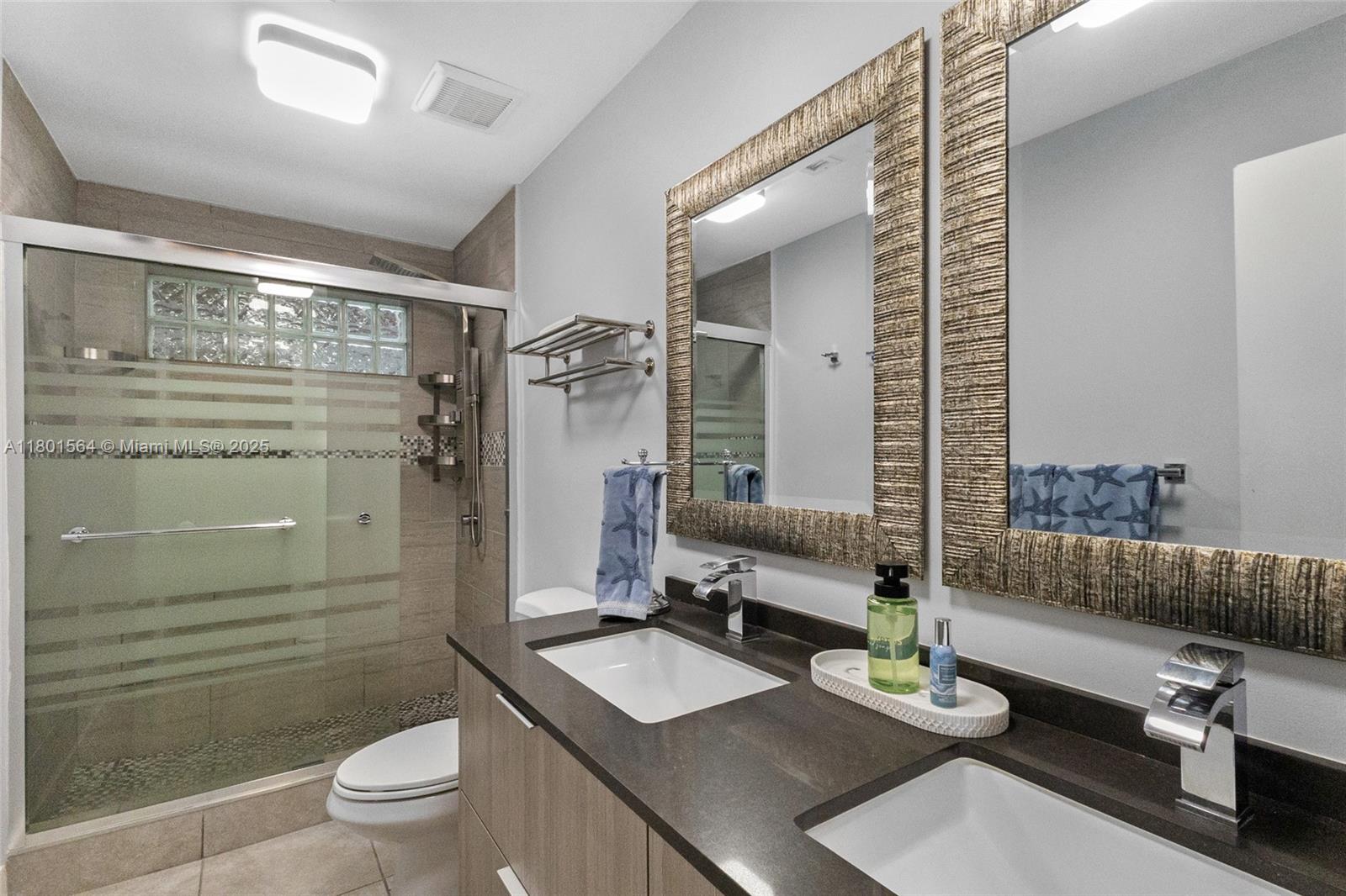 Residential, Weston, Florida image 19