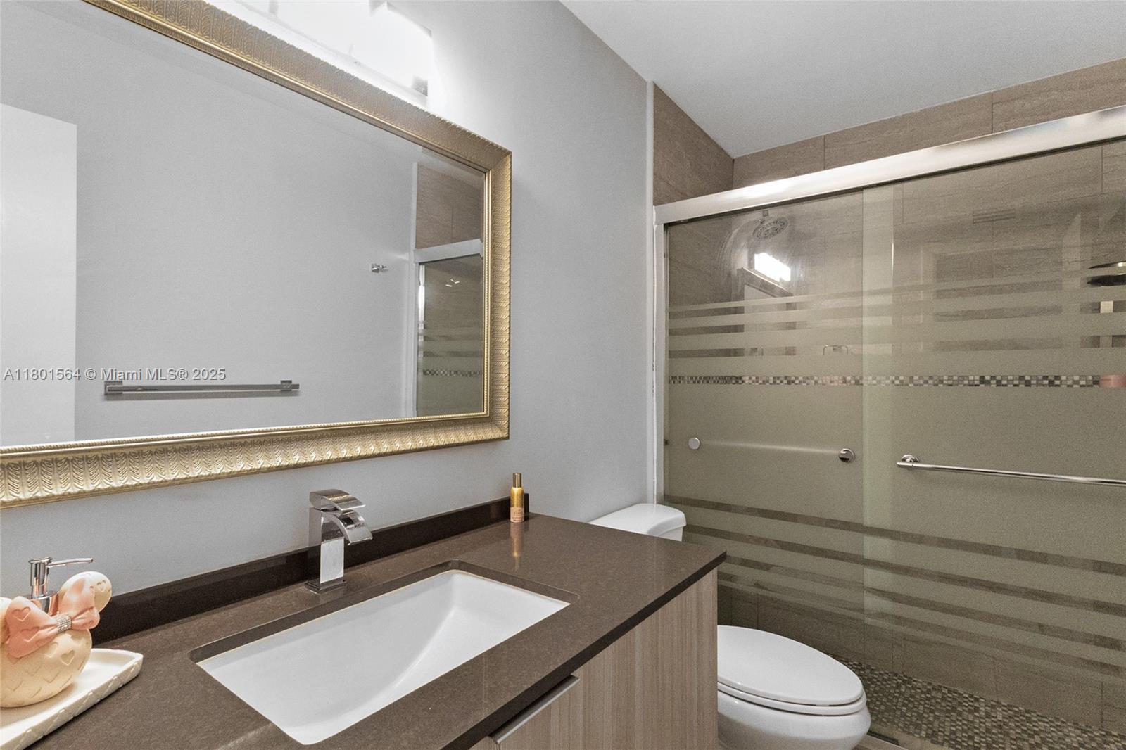 Residential, Weston, Florida image 21