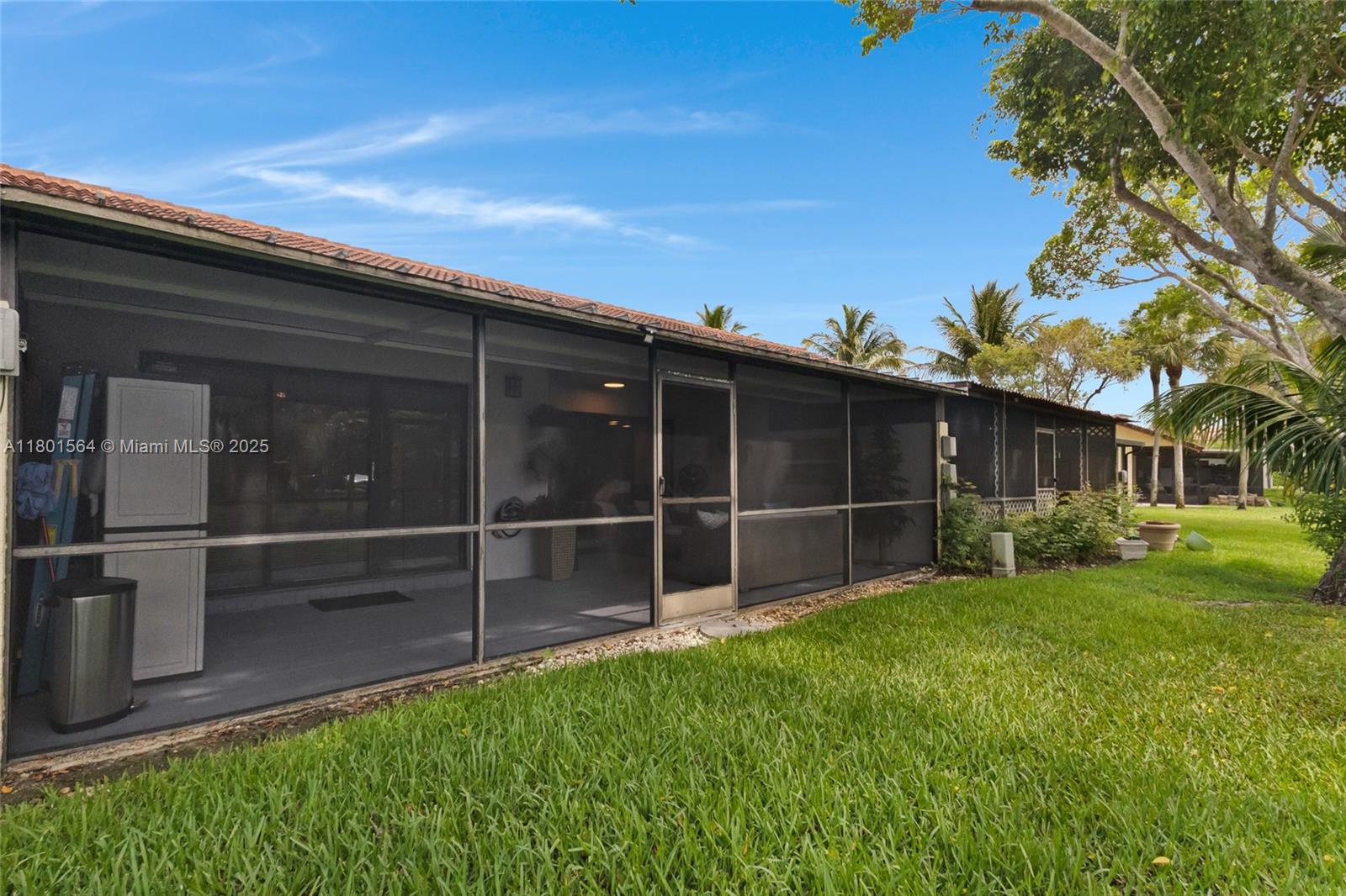 Residential, Weston, Florida image 36