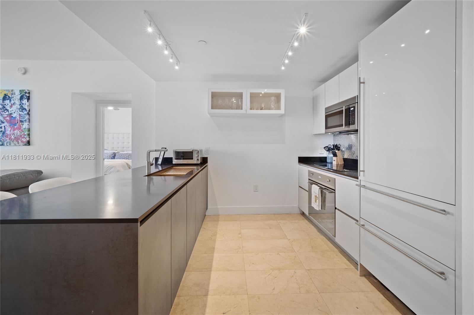 Property photo # 2