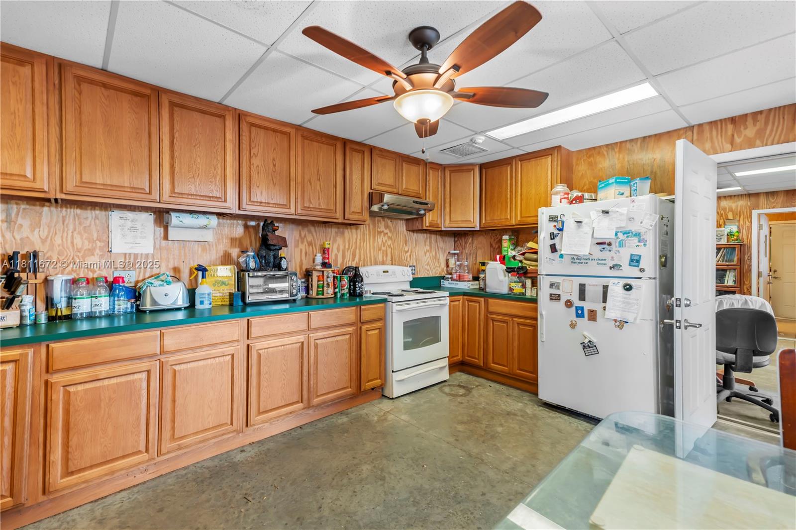 4077 SW 121st Ter, Davie, Florida image 16