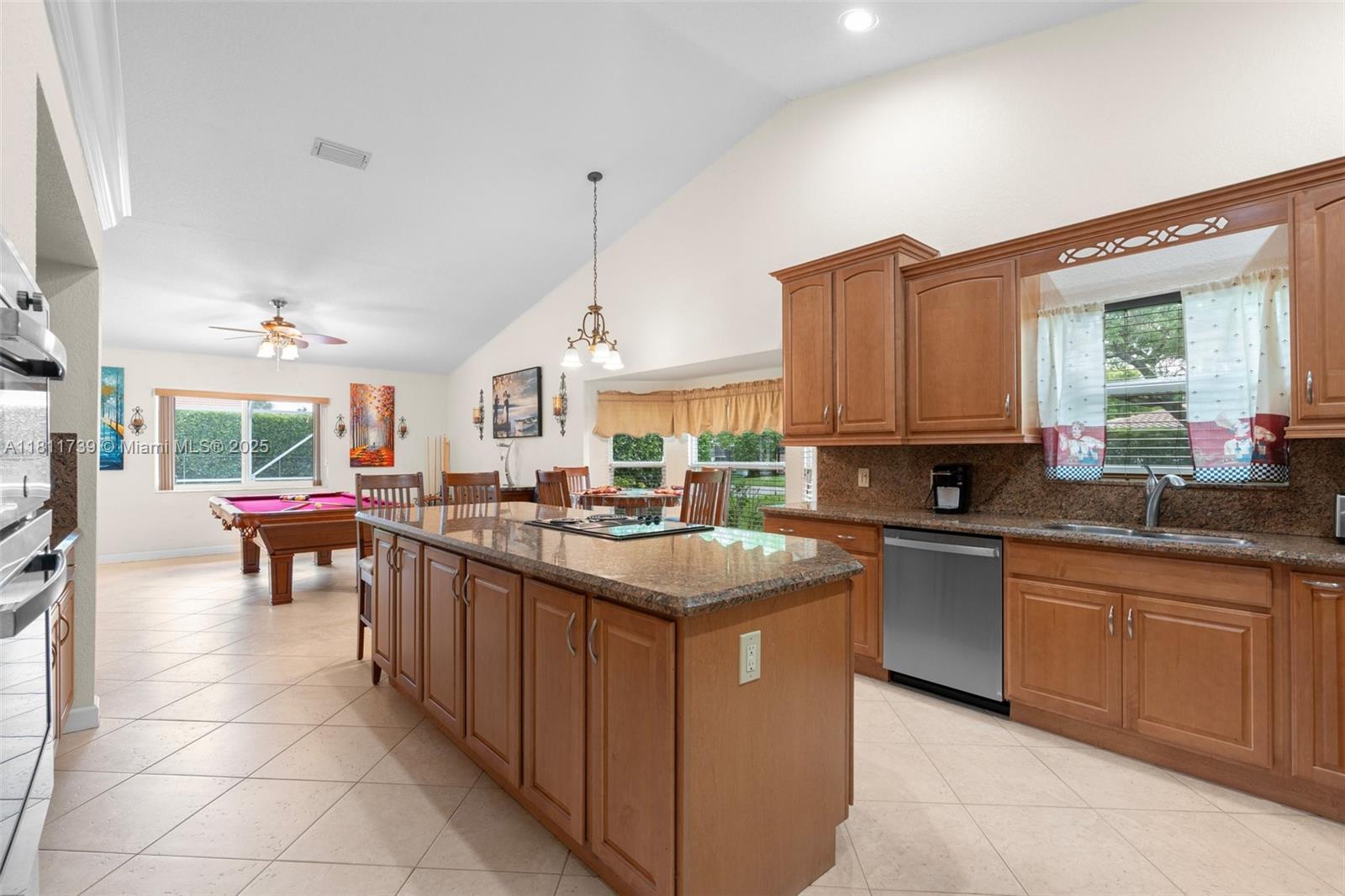 9703 NW 20th St, Coral Springs, Florida image 6