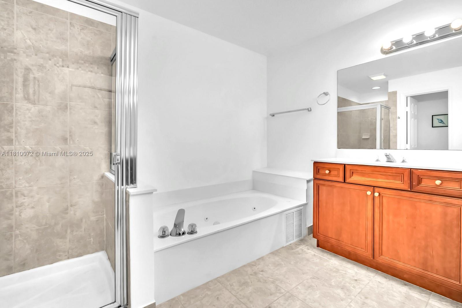 9741 Darlington Pl, Cooper City, Florida image 23