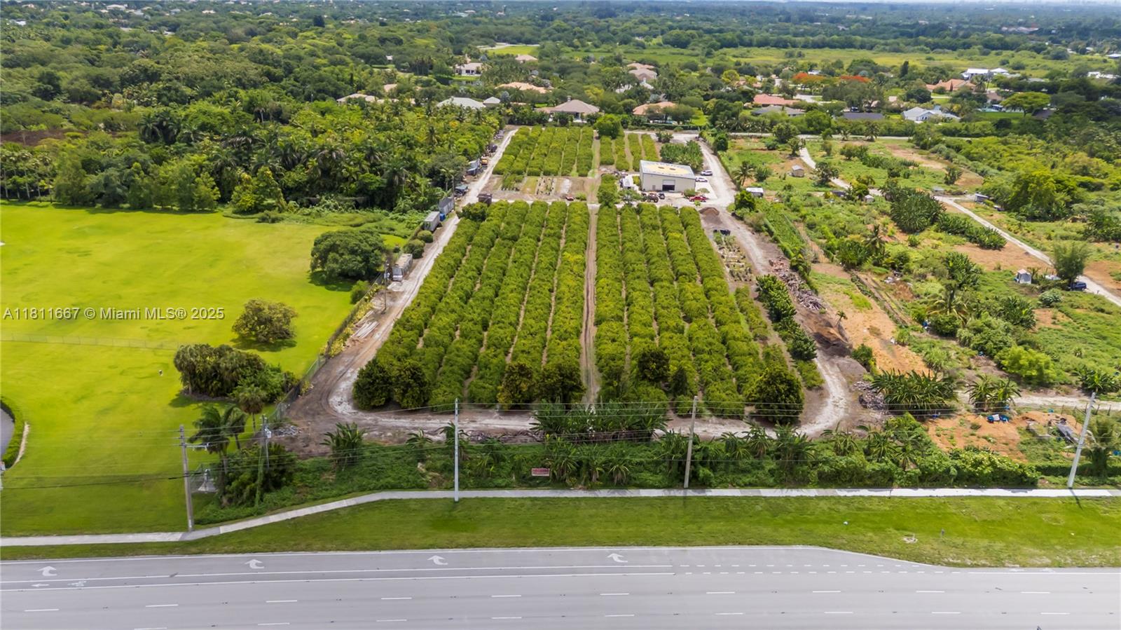 4077 SW 121st Ter, Davie, Florida image 5