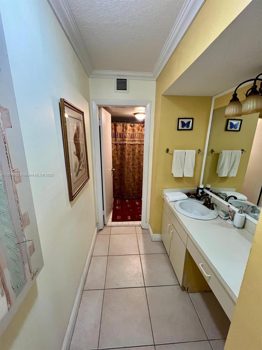 14362 SW 96th Ln, Miami, Florida image 22
