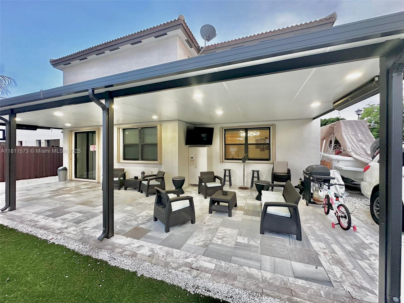 11497 SW 242nd St, Homestead, Florida image 11