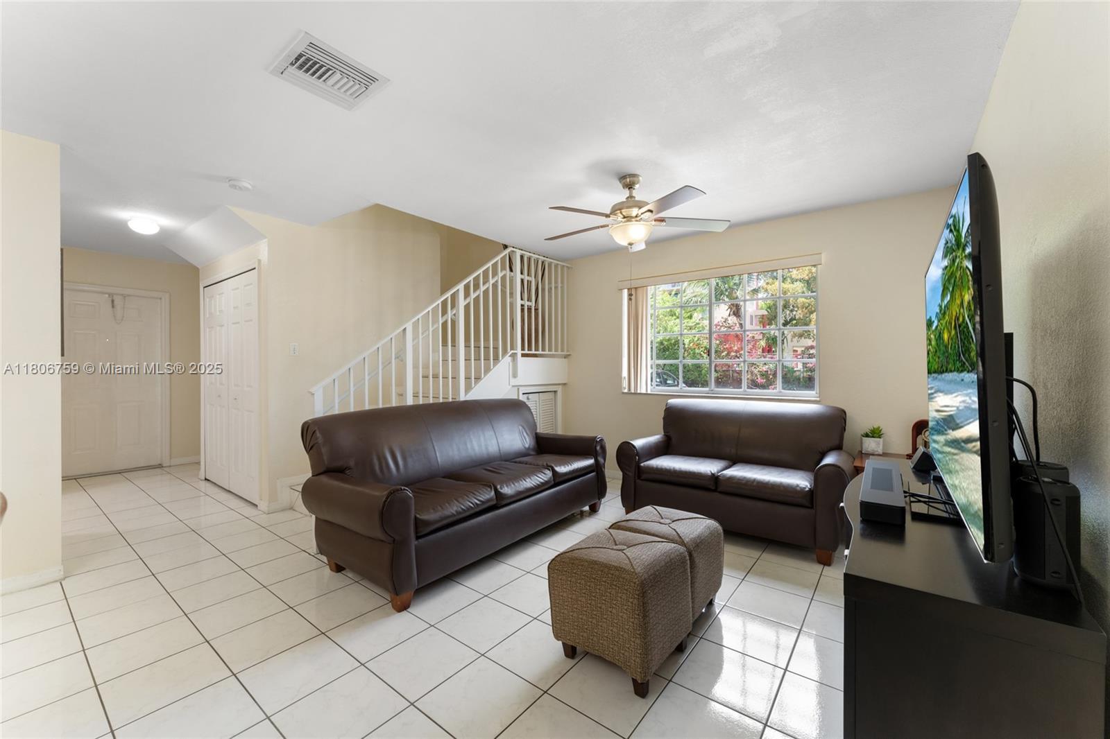 6755 NW 182nd St #104, Hialeah, Florida image 12