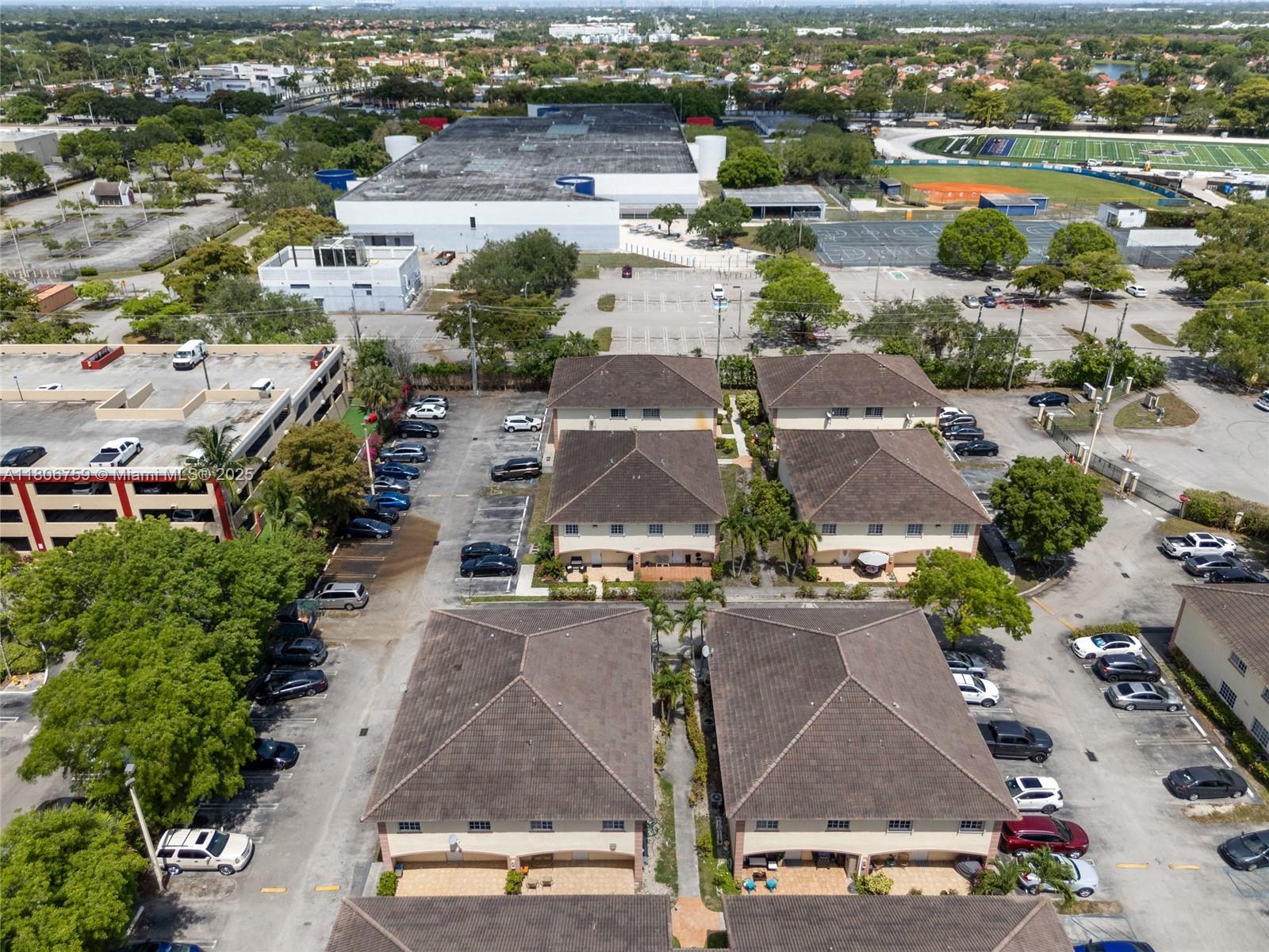 6755 NW 182nd St #104, Hialeah, Florida image 30