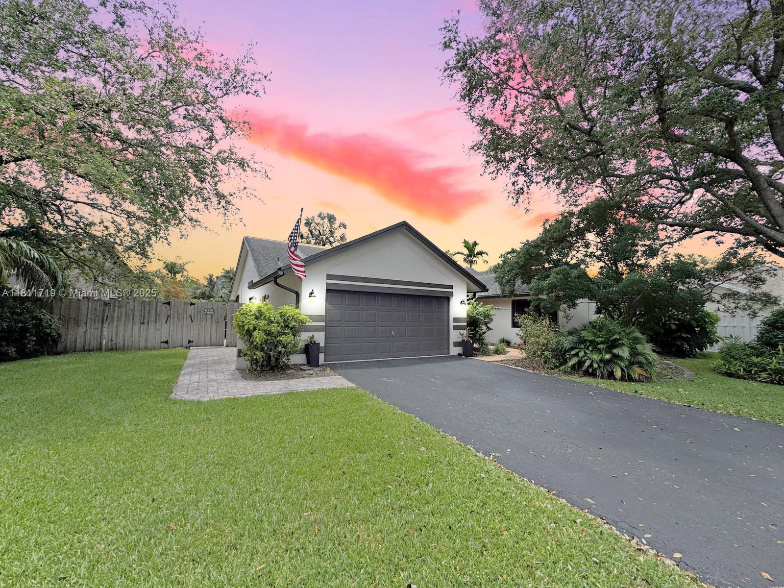 5816 SW 89th Way, Cooper City, Florida image 7