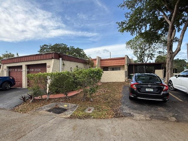 9423 NW 65th St #E2, Tamarac, Florida image 2