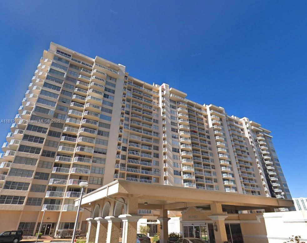 18051 Biscayne Blvd #1505, Aventura, Florida image 1