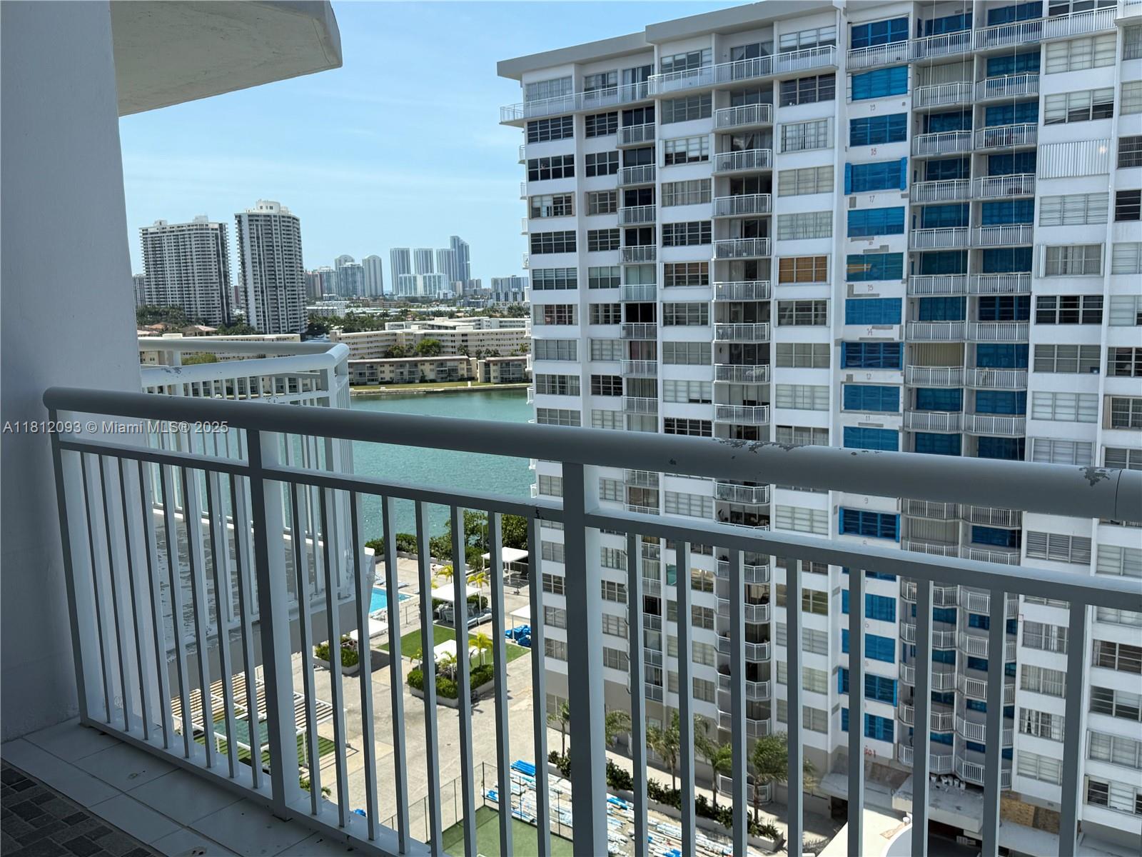 18051 Biscayne Blvd #1505, Aventura, Florida image 15