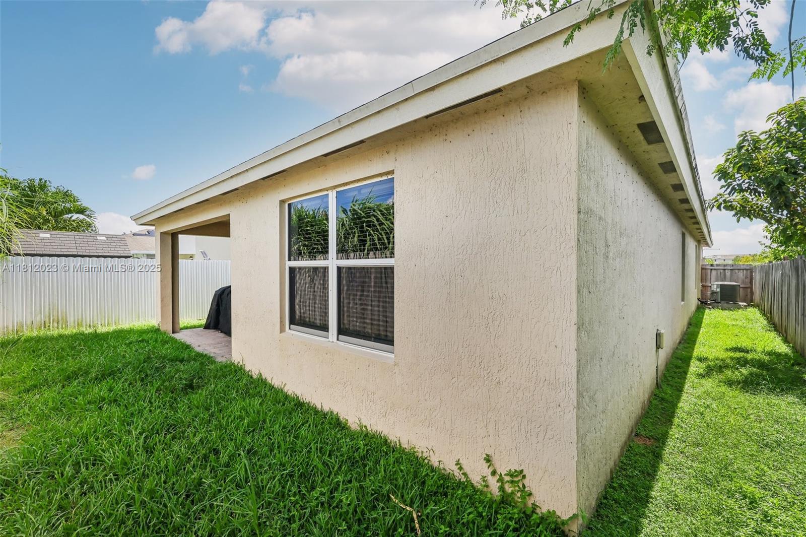 579 NE 6th Pl, Florida City, Florida image 29