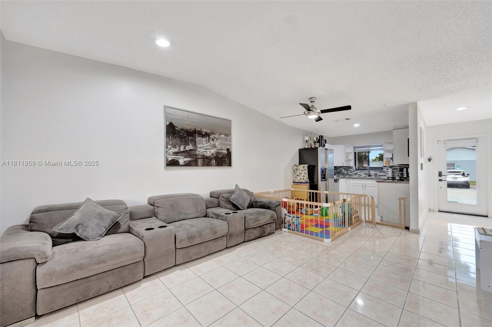 5651 SW 139th Pl, Miami, Florida image 10