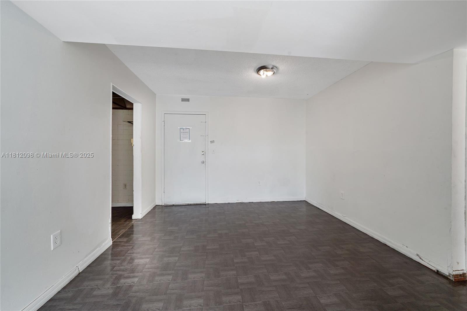 12500 NE 15th Ave #402, North Miami, Florida image 6