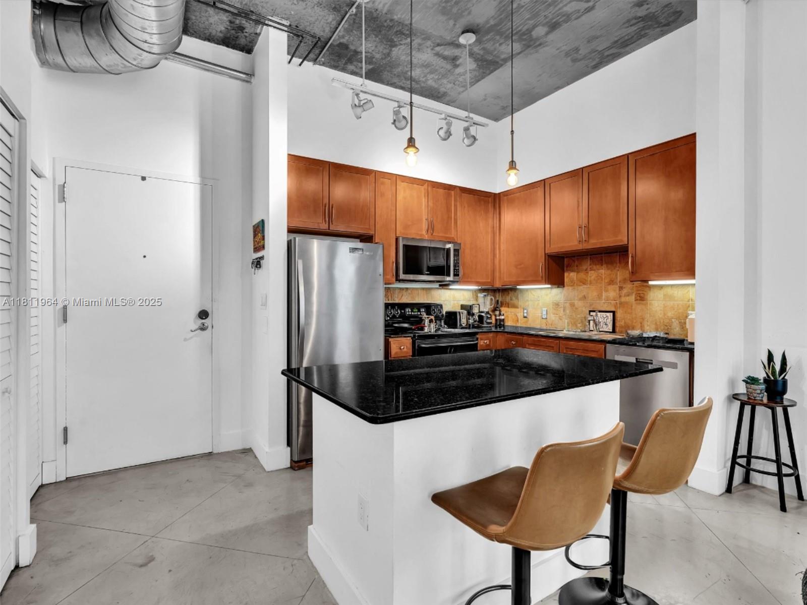 Property photo # 2