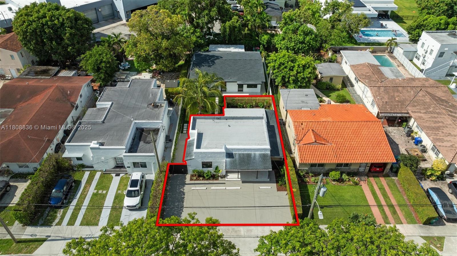 Property photo # 0