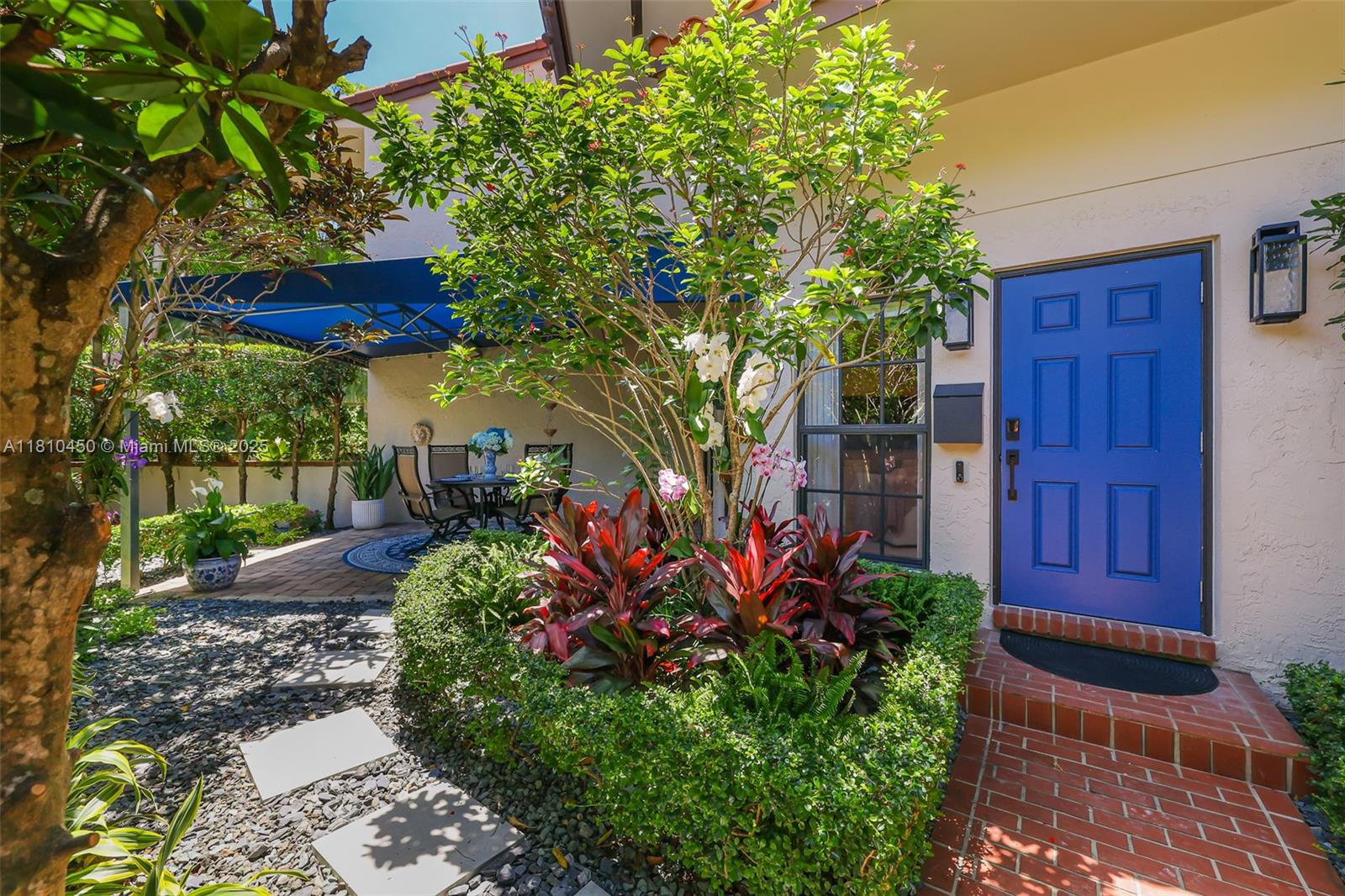 725 Biltmore Ct, Coral Gables, Florida image 1
