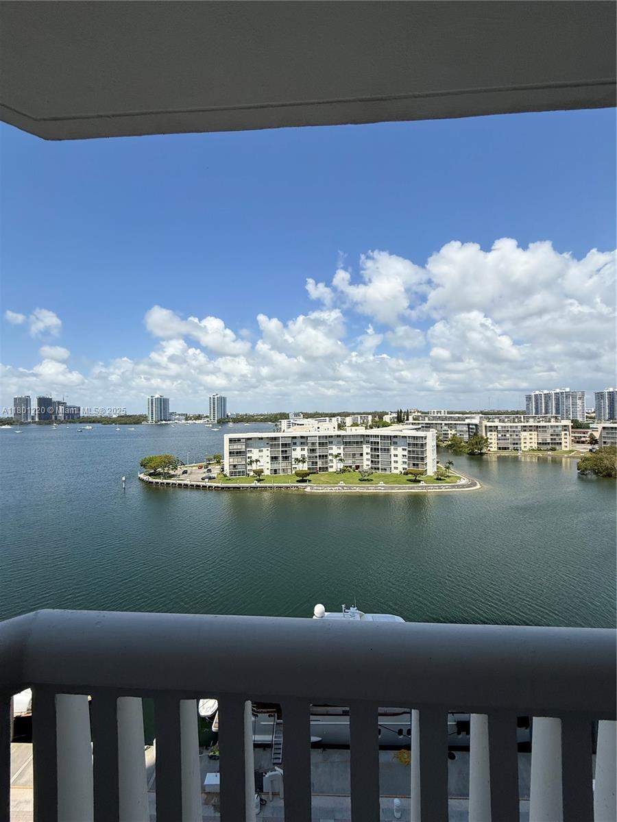 1000 Island Blvd #911, Aventura, Florida image 15