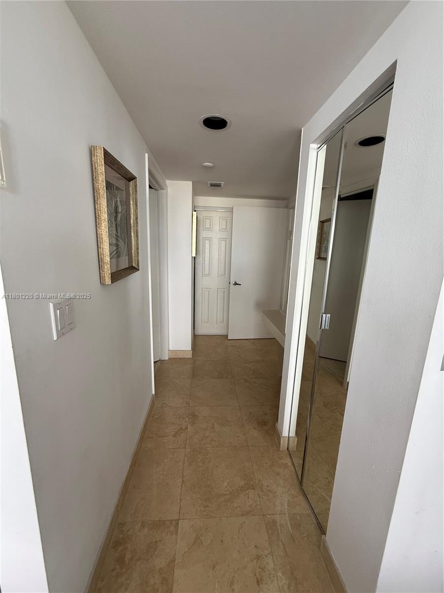 1000 Island Blvd #911, Aventura, Florida image 6